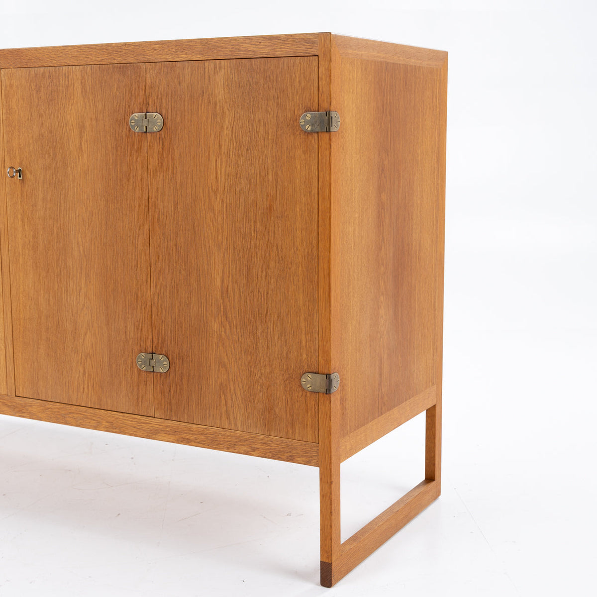 BM 57 Sideboard in oak EN.KLASSIK.DK Original Vintage Furniture